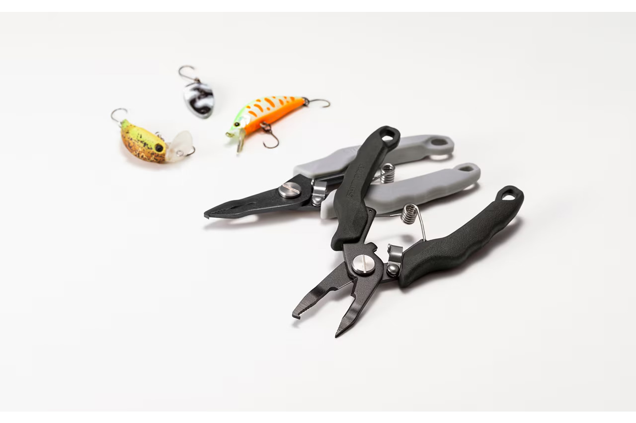 |『このサイズ感、欲しかった』小型スプリットリングも楽々開閉できるプライヤーがシマノから登場。小さすぎず大きすぎず、このサイズ感がちょうどいい。