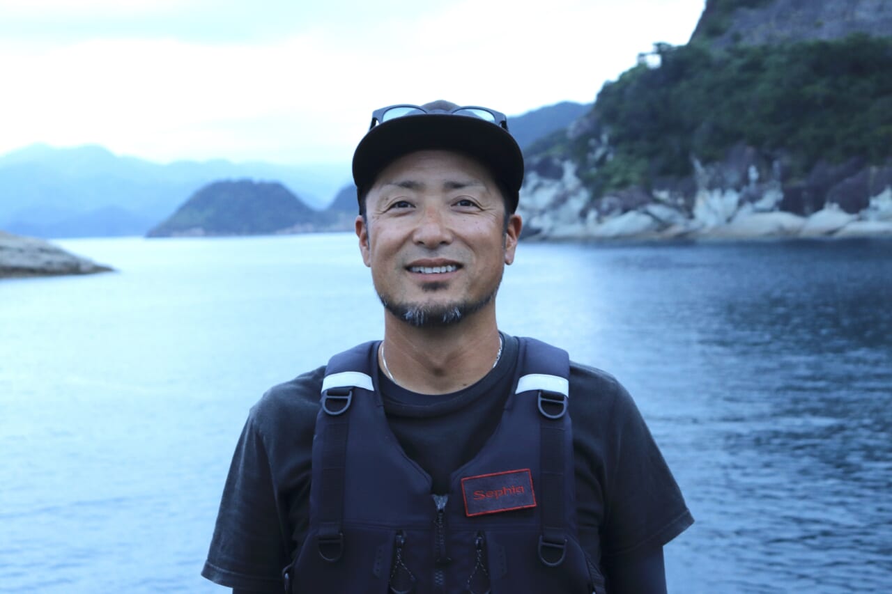 |湯川マサタカとタイマン・エギング対決! 潮が動く“一瞬”を捉えた執念の1杯【セフィアチャレンジin静岡県・伊豆】