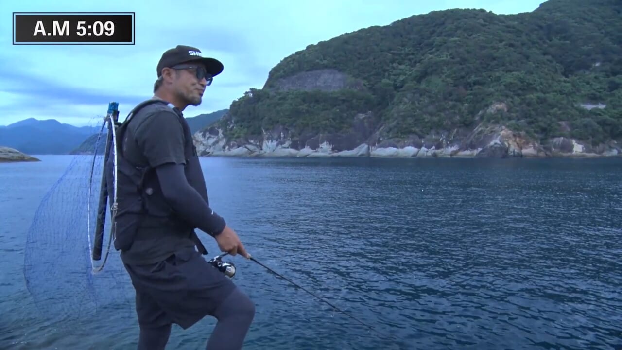 |湯川マサタカとタイマン・エギング対決! 潮が動く“一瞬”を捉えた執念の1杯【セフィアチャレンジin静岡県・伊豆】