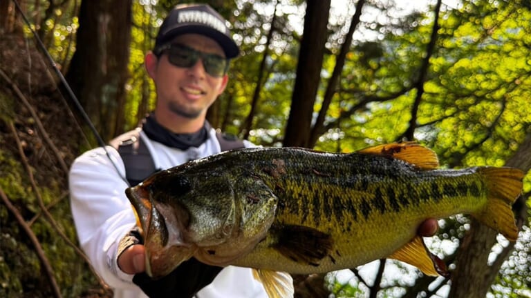 【猛暑で激変した津風呂湖】シャローから魚が消えた…それでもサイトで絞り出した1本！