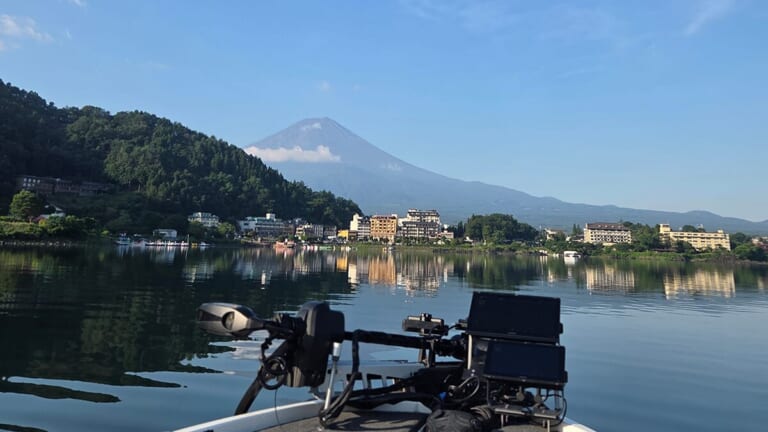 【河口湖】増水でシャローが熱い！ モンスター級も健在、トップ＆サイトで狙え！