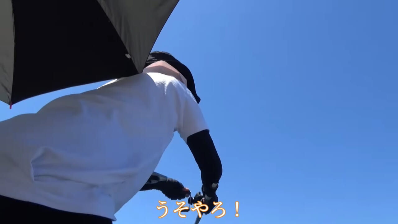 |「ヤバっ、初めて見た」「遭遇するのは一生に一度」海で遭遇した『異生物』を捕獲。魚でも貝でもない生物の正体がスゴイ。「生態も解明されていません」