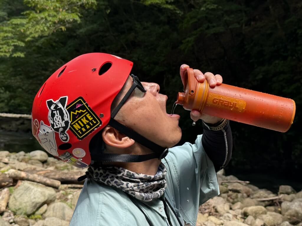 ｜“生水”が飲み水に！ 超軽量50gの浄水器を編集部が実釣レビュー【防災にも】