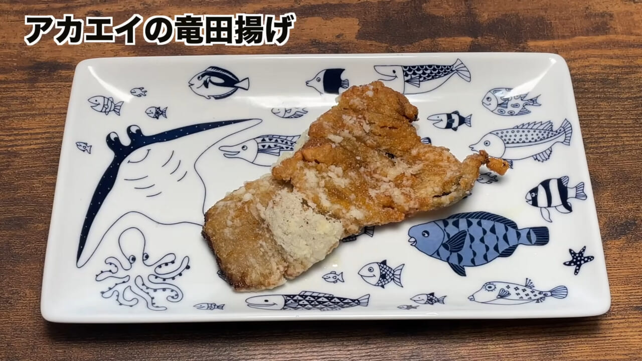|「うぉー、痛ってえええ」東京湾にも生息する『身近な危険生物』に刺されたらこうなった。「この黒いネバネバが“毒液”です」