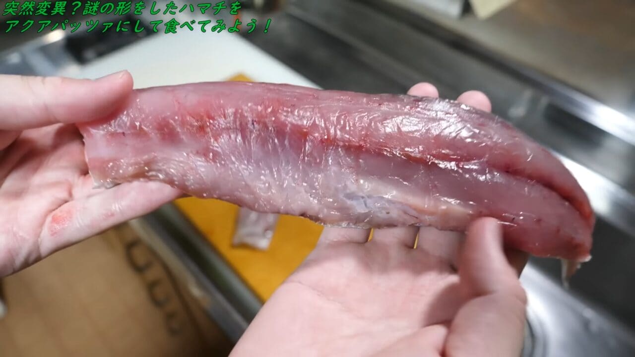 ｜「えーっ！」異常なまでに腹が膨れた『ハマチ』を発見→持ち帰ってお腹を割ったら、“衝撃的”な瞬間に。「こんなのはじめて見た」