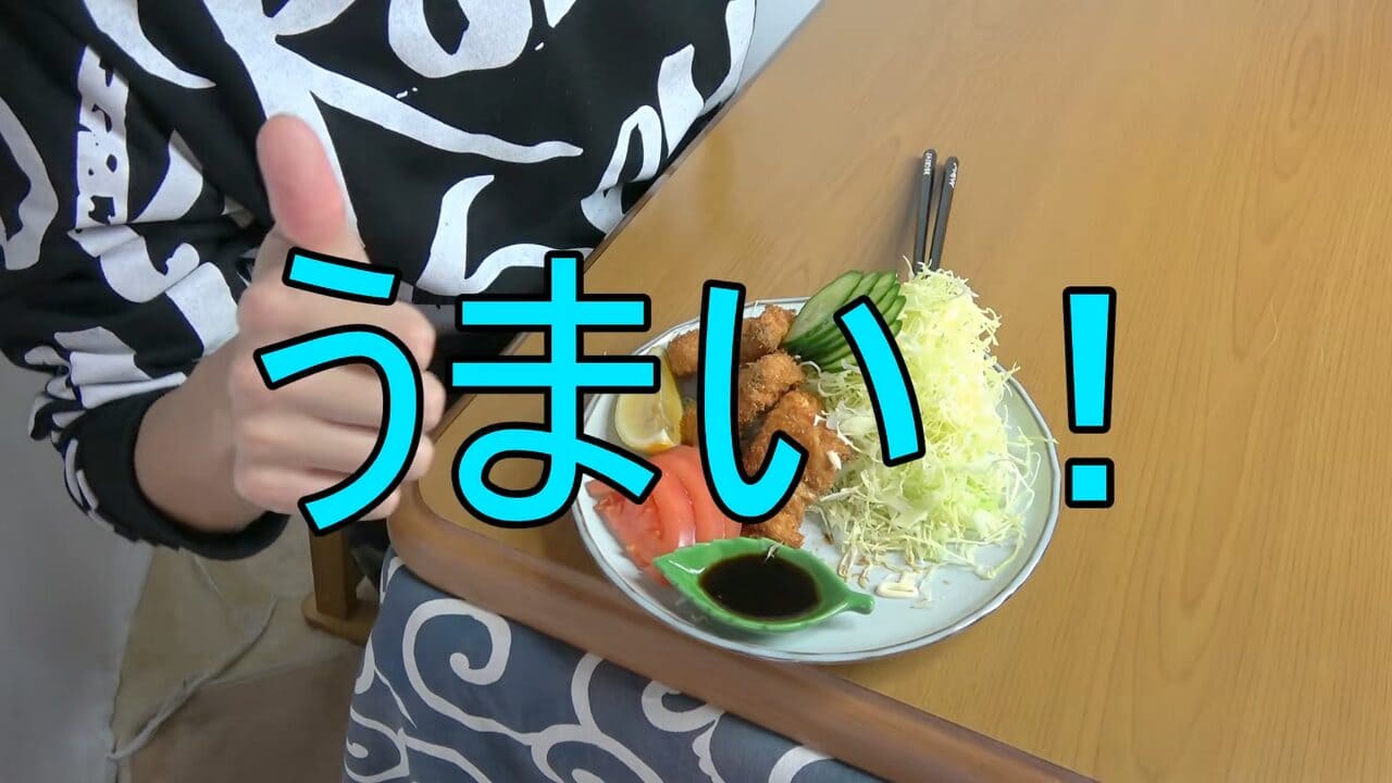 |「異常な臭い」「やばいです」水揚げされた『巨大ザメ』を解体。“ふくれた腹”から出てきた中身に撮影者も困惑。「なんだこれ…」