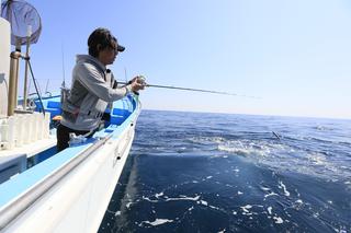 オフショアの大物釣り最強ジギングリールがここに復活!!『オシアジガー 