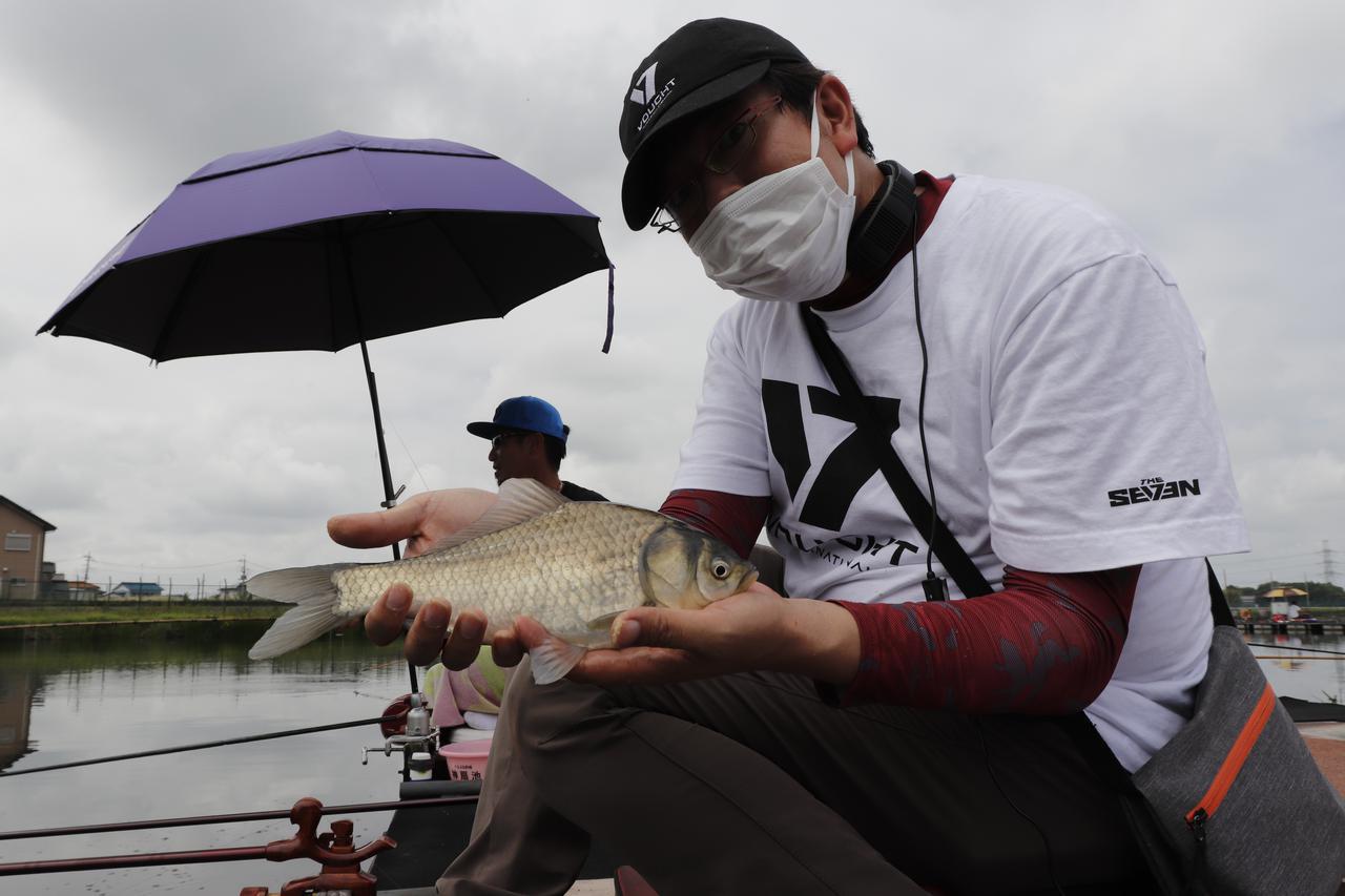 初めてやってみて、震えるほど面白かった「ヘラブナ釣り」の魅力を