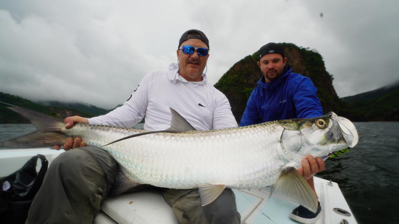 南米カリブ海に浮かぶ トリニダード島の狂乱ターポンを狙え World Expedition Fishing Fishman Ken ルアマガ 南米カリブ海に浮かぶ トリニダード島の狂乱ターポンを狙え World Expedition Fishing Fishman Ken ルアマガ