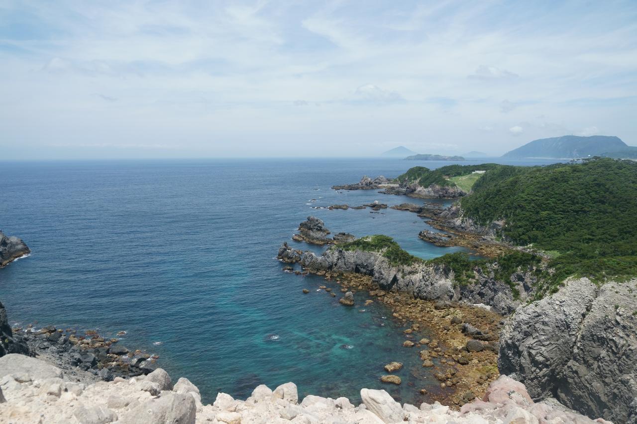 小さな温泉島 式根島 にひっそり湧く秘境の湯を訪ねてみる 釣り島さんぽ 一度は行きたい伊豆諸島案内 2 ルアマガ