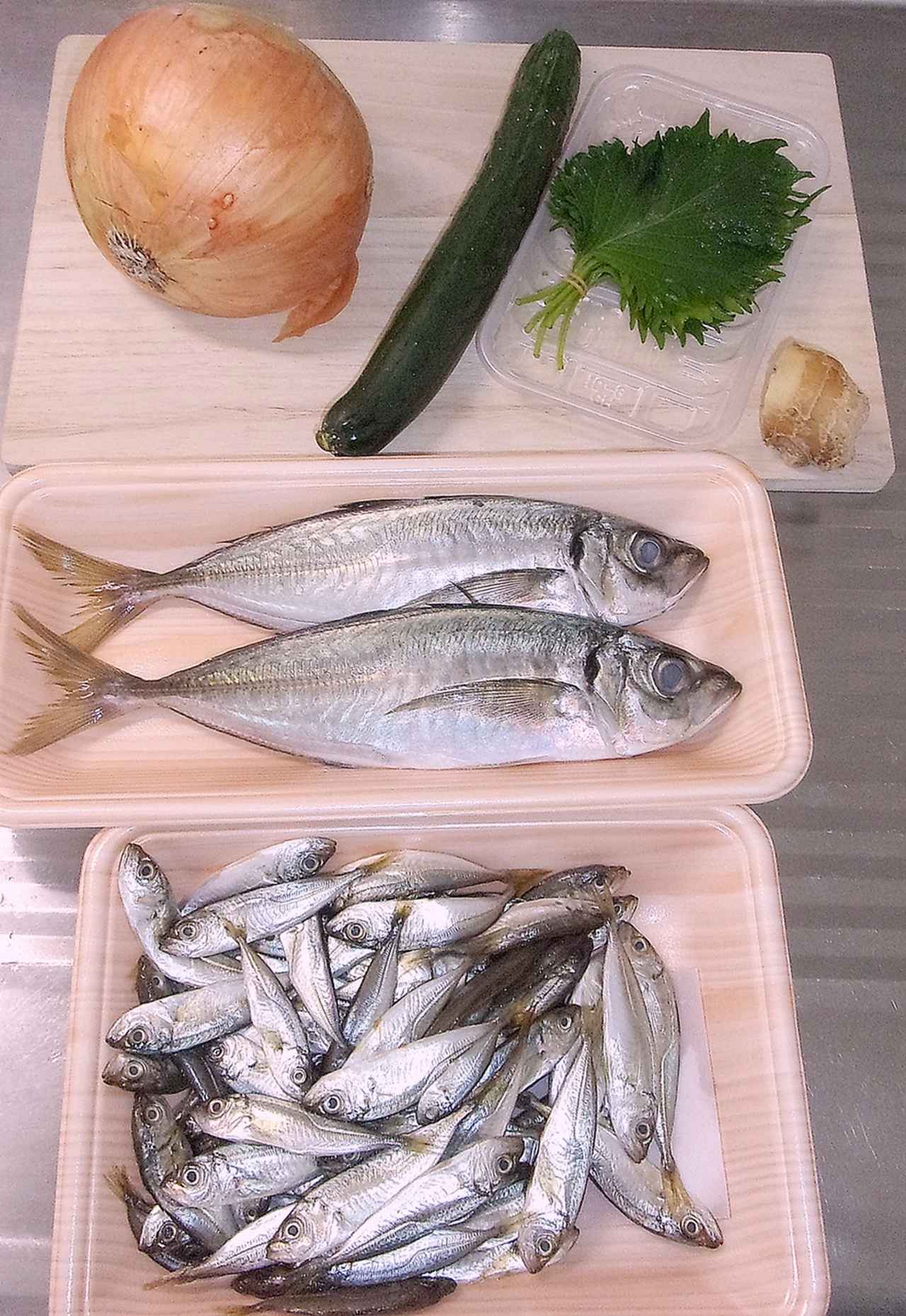 旬の夏アジで 豆アジの南蛮漬け アジの水なます 夏バテでもペロッとイケる 釣り師のレシピ ルアマガ