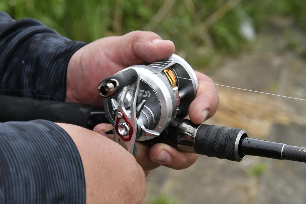 DAIWA 19 ミリオネア CTSV 70SHL カスタム ベイトリール 渓流フィネス