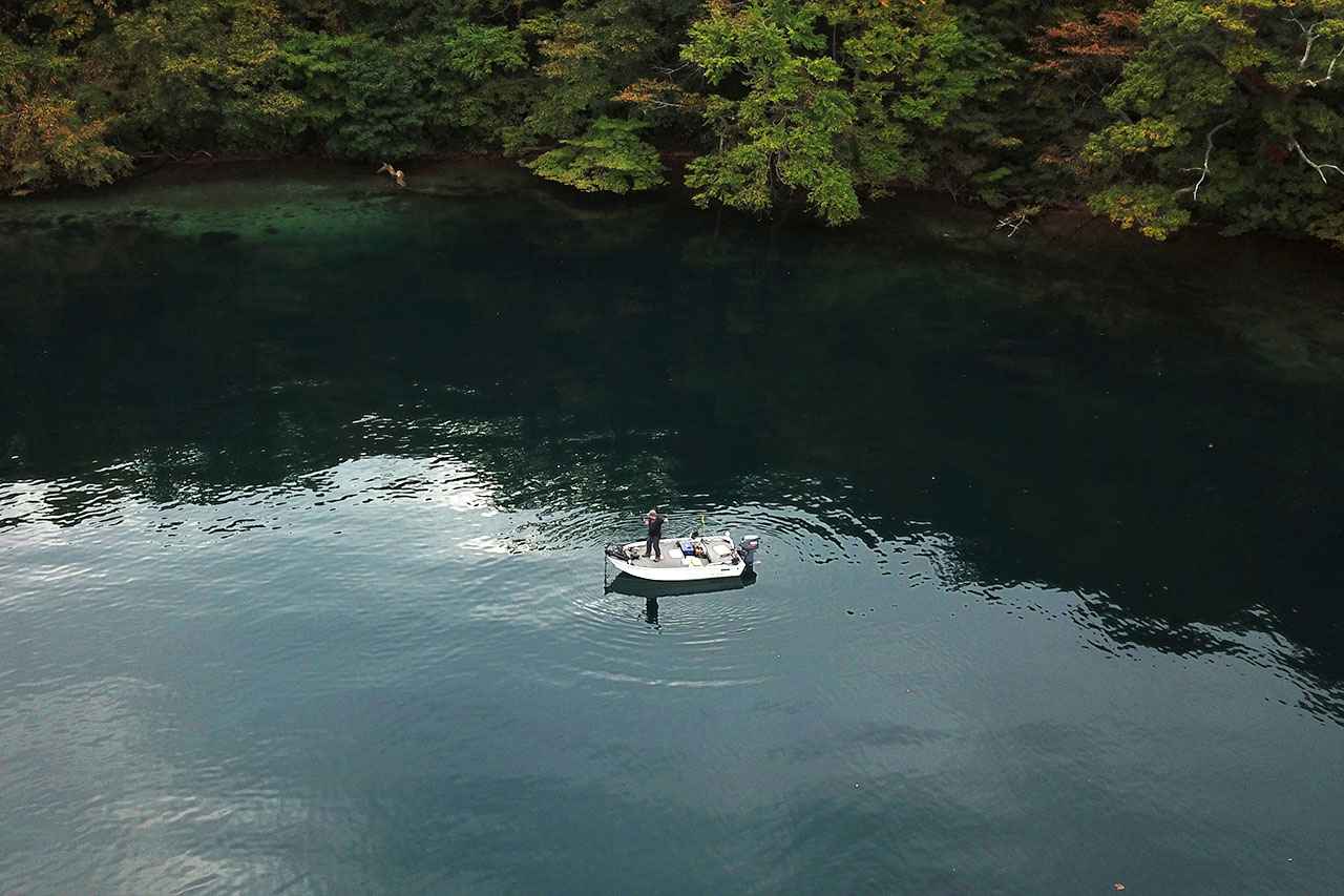 絶景の十和田湖でヒメマス釣り 無節操アングラーやまけんの 釣りに行ってもいい 10 ルアマガ