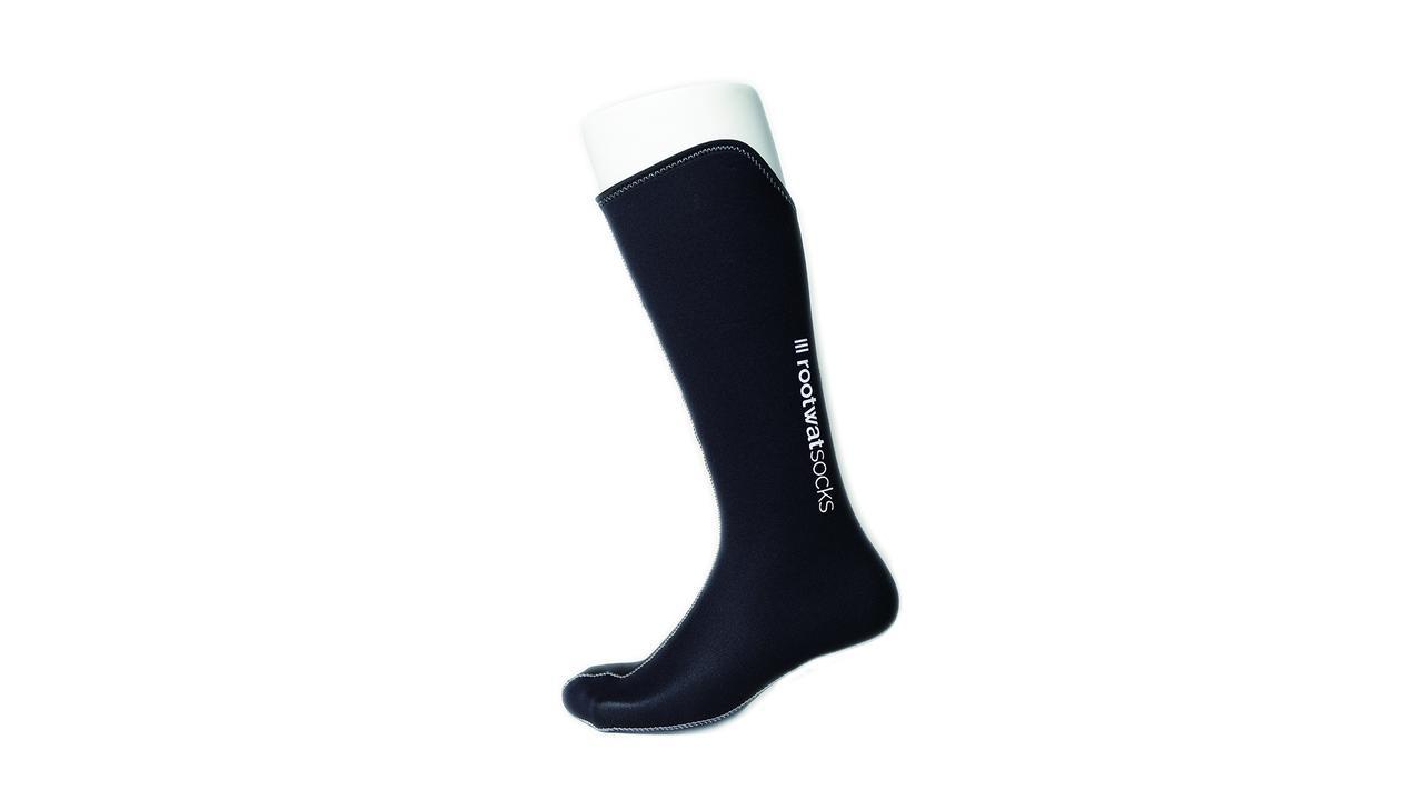 老舗靴下工場が開発した釣り人用ソックス Rootwat Socks は水中を歩くウェーディングマンにぴったりだった ルアマガ