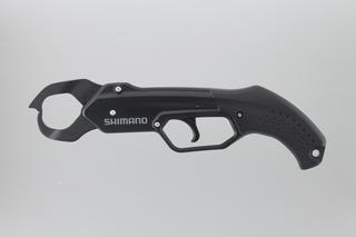 シマノからコンパクトでホールド力が高いフィッシュグリップが登場 ...