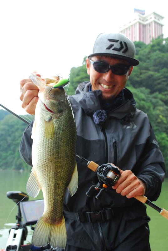 YouTube連動！ 草深幸範プロがDAIWA”BLX”使い分けで相模湖のグッド