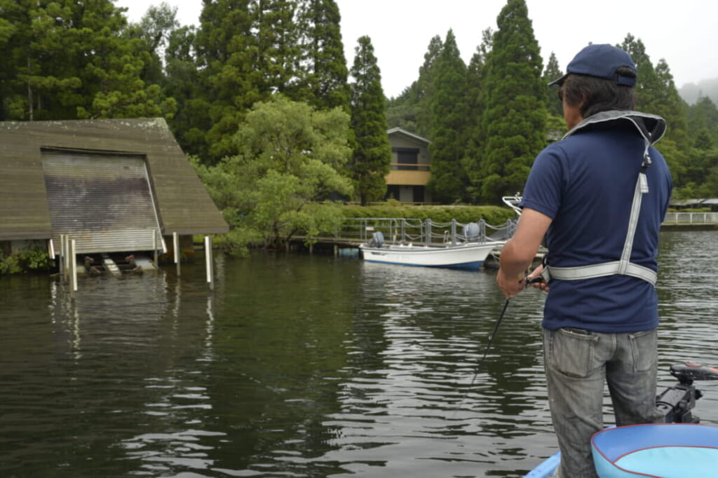 死ぬまでに1度は行きたい日本のバス釣り場10 ルアマガ編集部 テッペイ ルアマガプラス