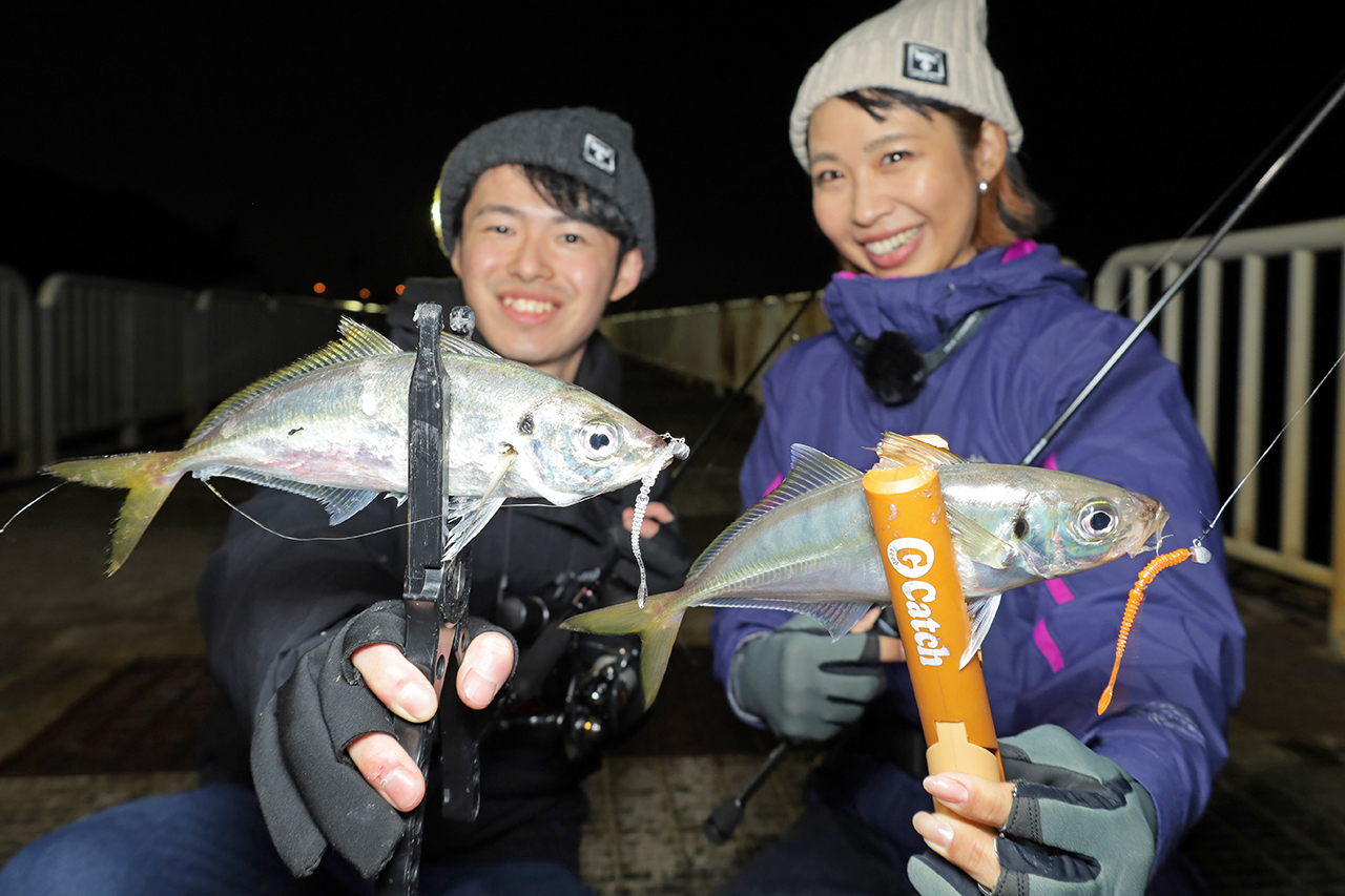 無料の釣り施設で良型アジ連発 誰もが見落とすポイント選びの要点を解説します ぶんちゃんの 目指せ フィッシングクイーン 第7回 大阪湾海釣り施設 ルアマガ