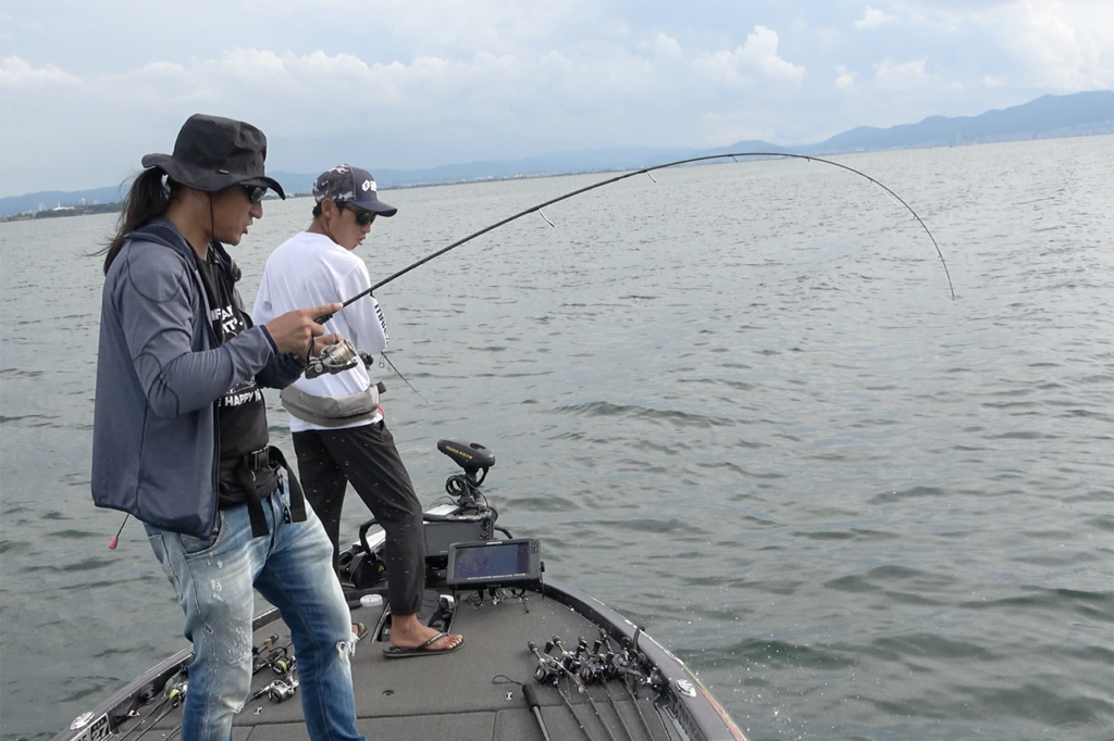 one's ロッド　バス釣り　2ピース　ベイト用　③ Amazon | シマノ(SHIMANO) バスロッド ロッド バスワン XT