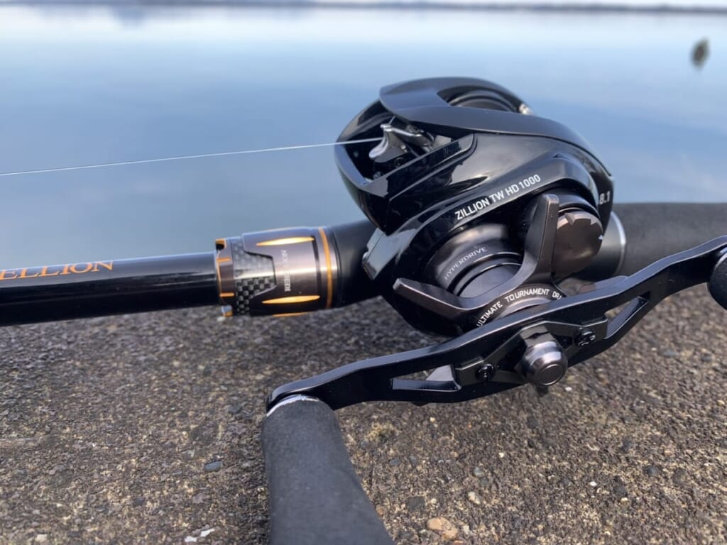 霞ヶ浦の「オカッパリ最強」ベイトリール!? 佐々木勝也のDAIWA